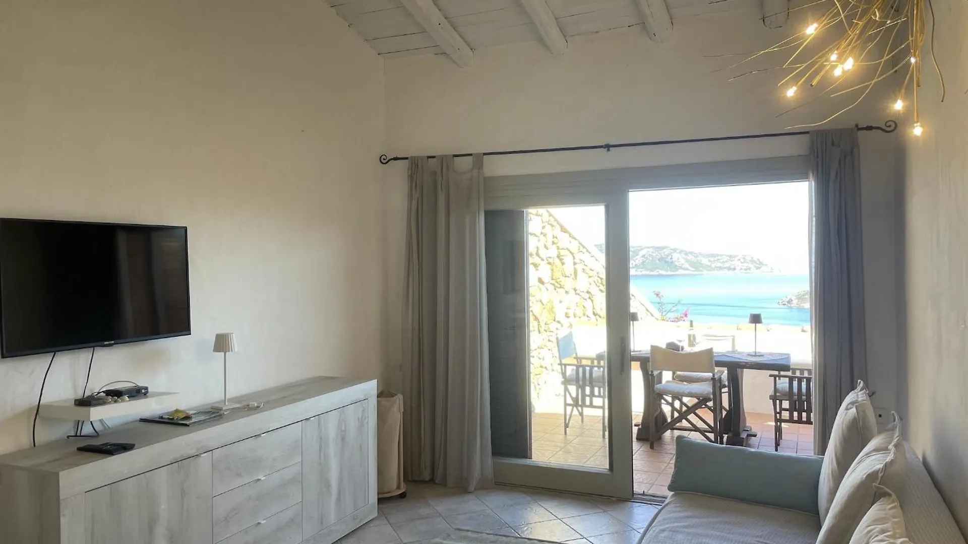 Punta Est Trilocale Splendida Vista Mare Apartment Capo Coda Cavallo