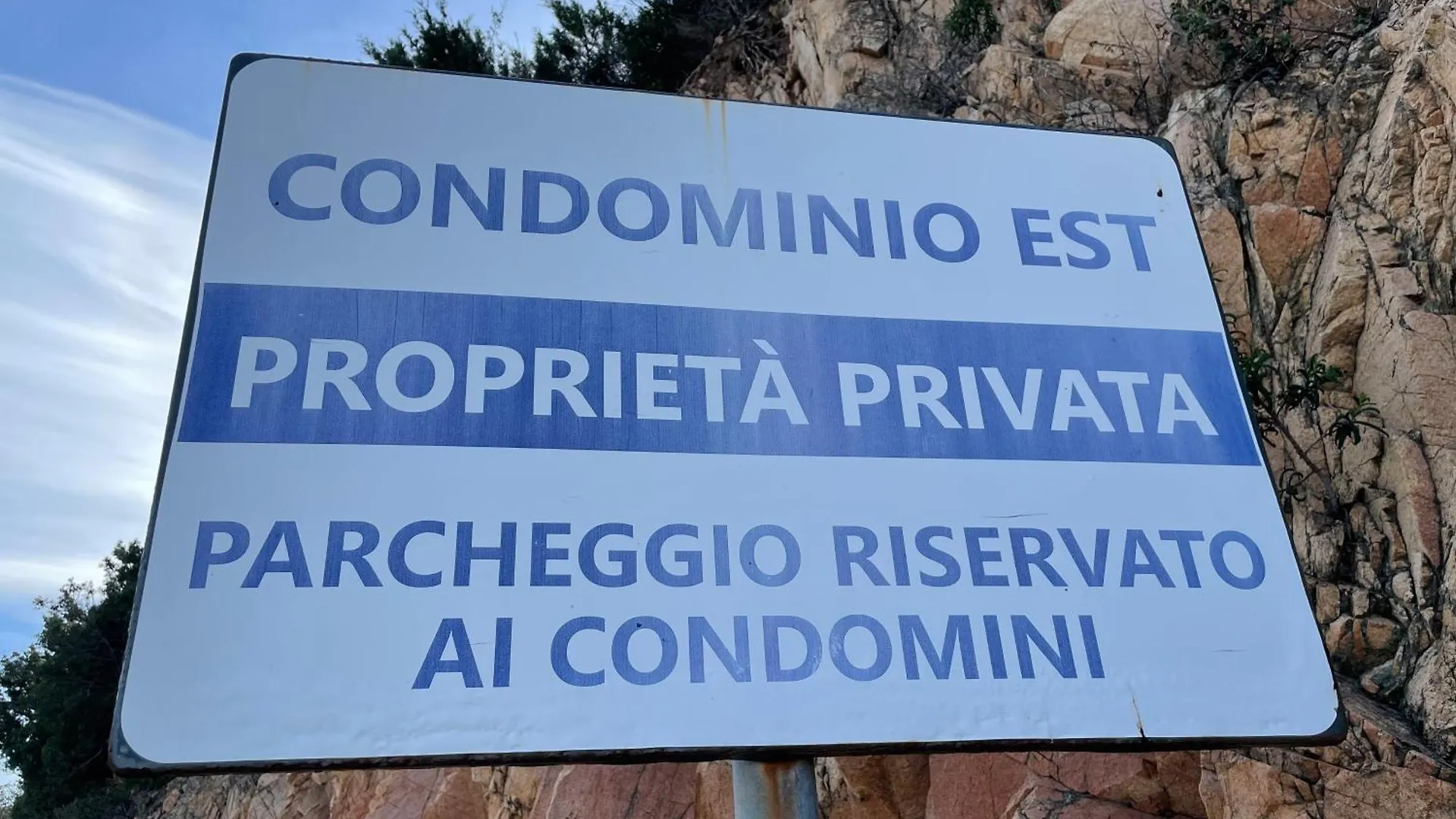 Punta Est Trilocale Splendida Vista Mare Apartment Capo Coda Cavallo 0*,  Italy