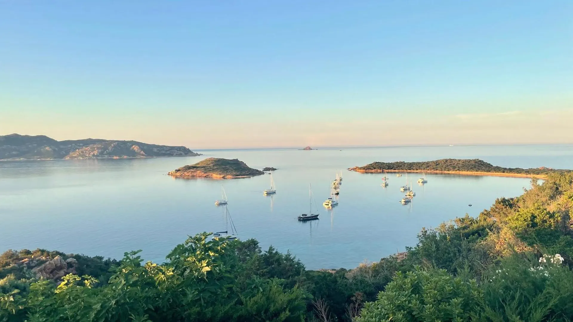 Punta Est Trilocale Splendida Vista Mare Apartamento Capo Coda Cavallo Itália